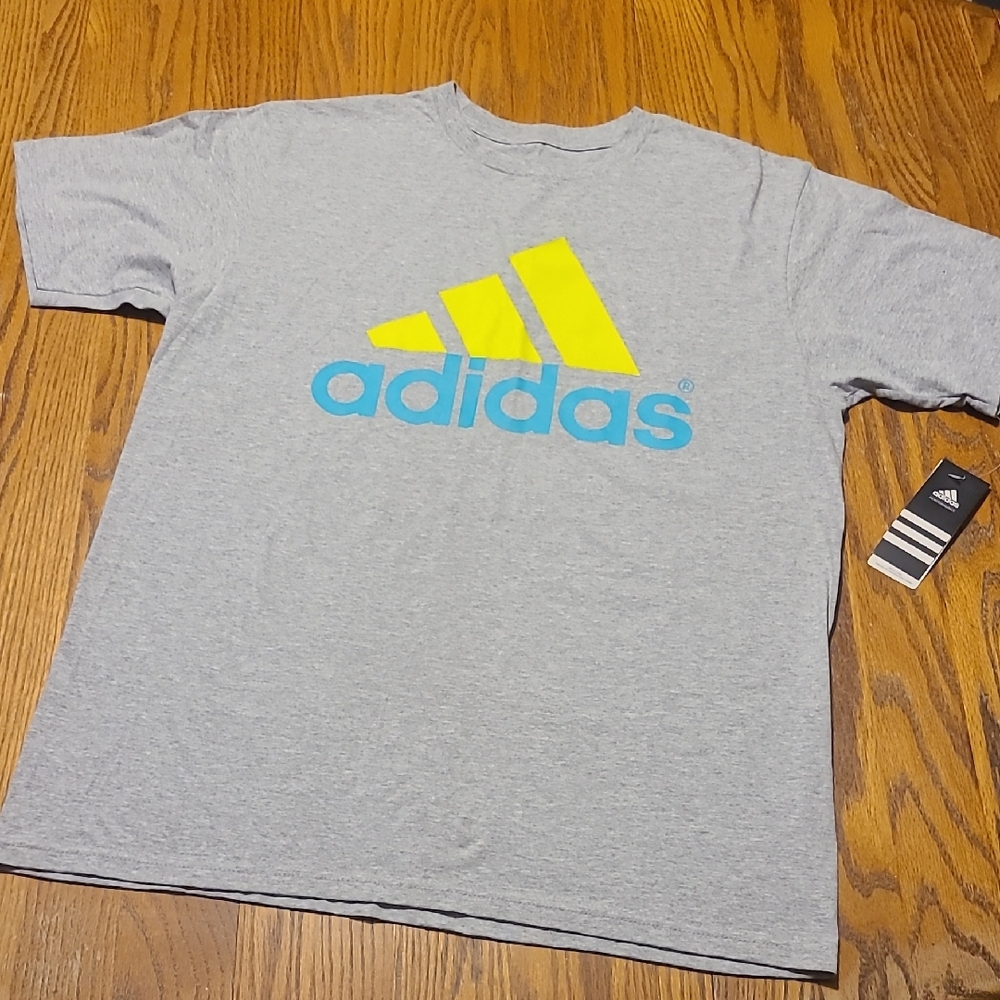 adidas NWT Gray Tee with Yellow And Blue Logo - Men's Large